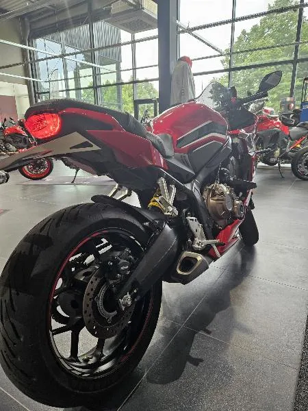 CBR 650R