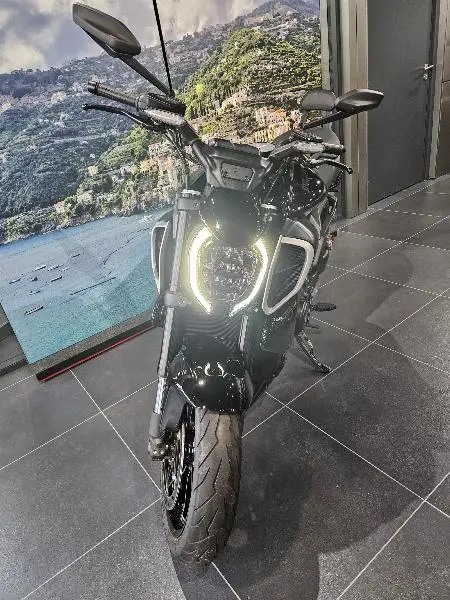 XDIAVEL V4