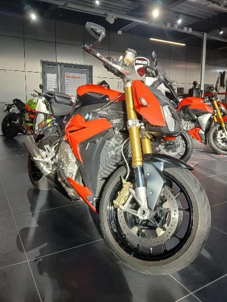 S 1000 R