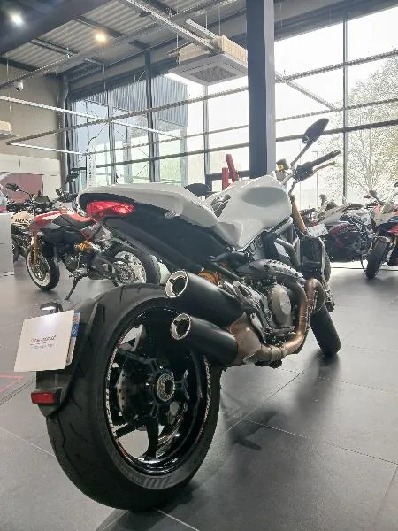 MONSTER 1200 S