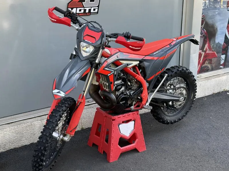 XTRAINER 300
