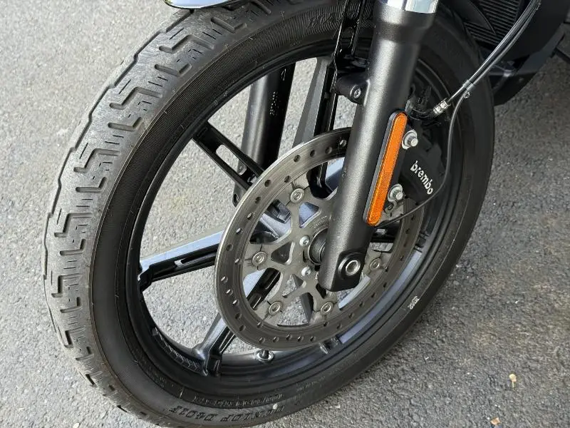 SPORTSTER NIGHTSTER 975