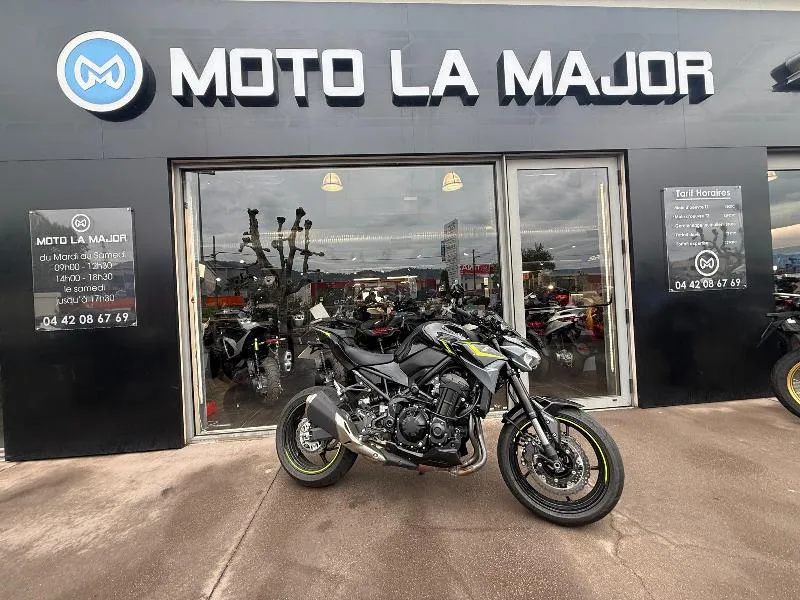 Z 900