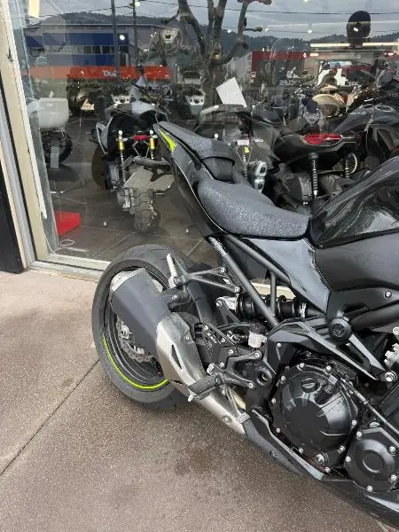 Z 900