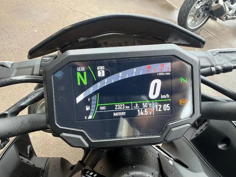 Z 900