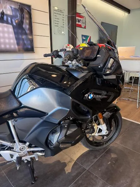 R 1250 RT