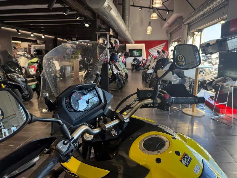 DL VSTROM 650 A2