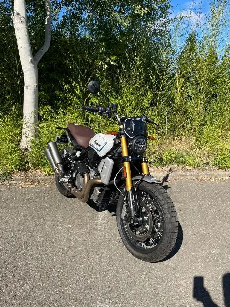 FTR RALLY 1200
