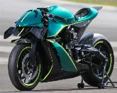 Moto Aston Martin AMB 001 Pro 2025