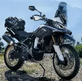 Photo de la CFMOTO 1000 MT-X Crafted 2026