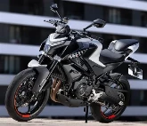 Photo de la CFMOTO 450 NK 2026