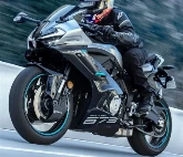 Photo de la CFMOTO 675 SR-R 2026