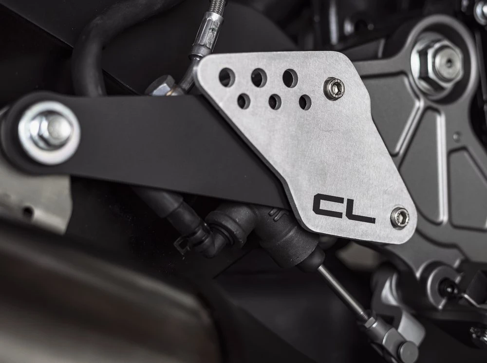 Cfmoto 700 CLX Sport / Heritage License Plate Relocator Bracket – Integrated Light