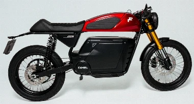 Photo de la Famel E-XF Café Racer 2026