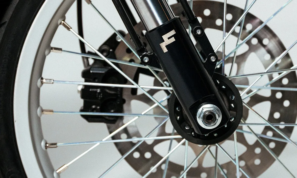 Famel E-XF Café Racer 2026 - 1