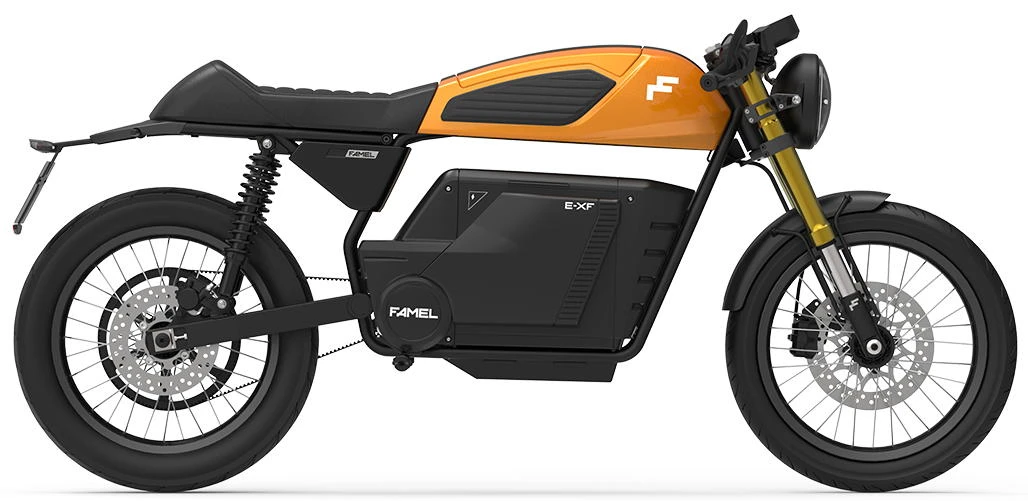 Photo de profil de la E-XF Café Racer 2026 en couleur orange