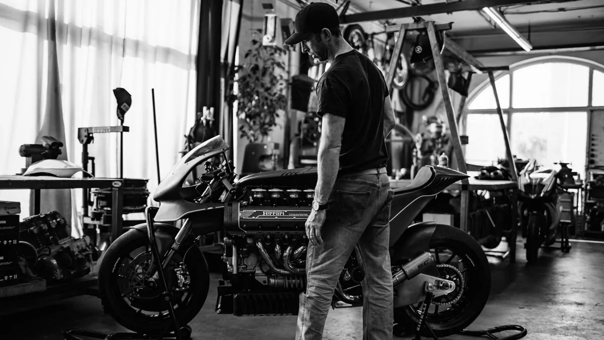 Hazan Motorworks HF355 2026 - 17