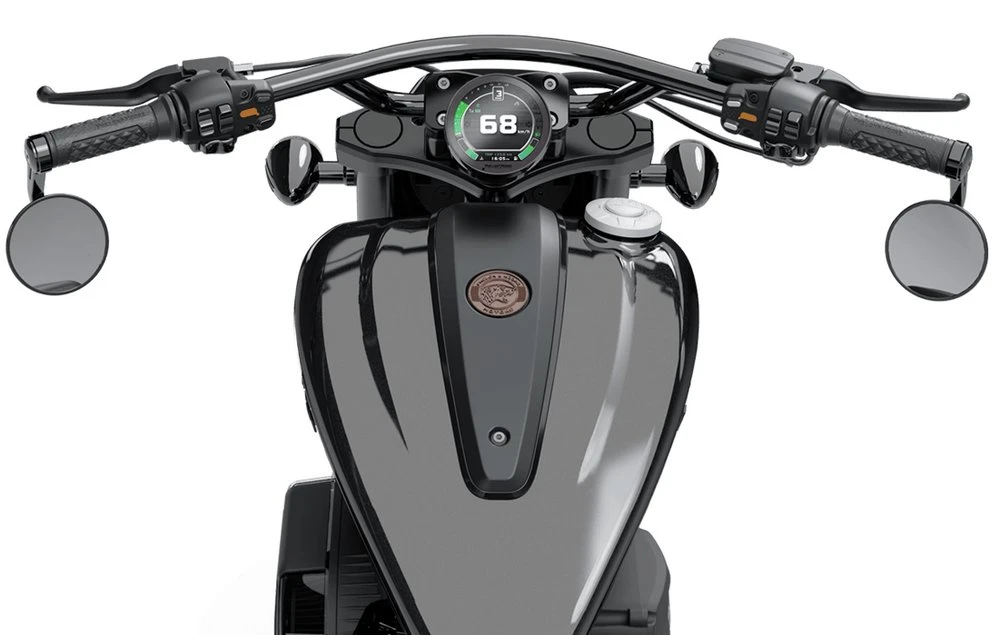 Phelon & Moore 600 Panther S 2025 - 9
