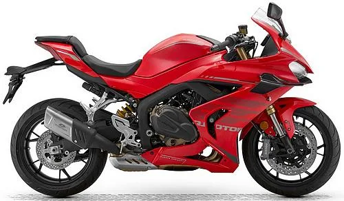 Foto de perfil del SRK 800 RR 2025 en color rojo.