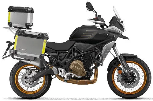 Foto de perfil del SRT 700 SX Touring 2026 en color negro.
