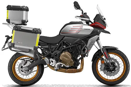 Foto de perfil del SRT 700 SX Touring 2026 en color gris.