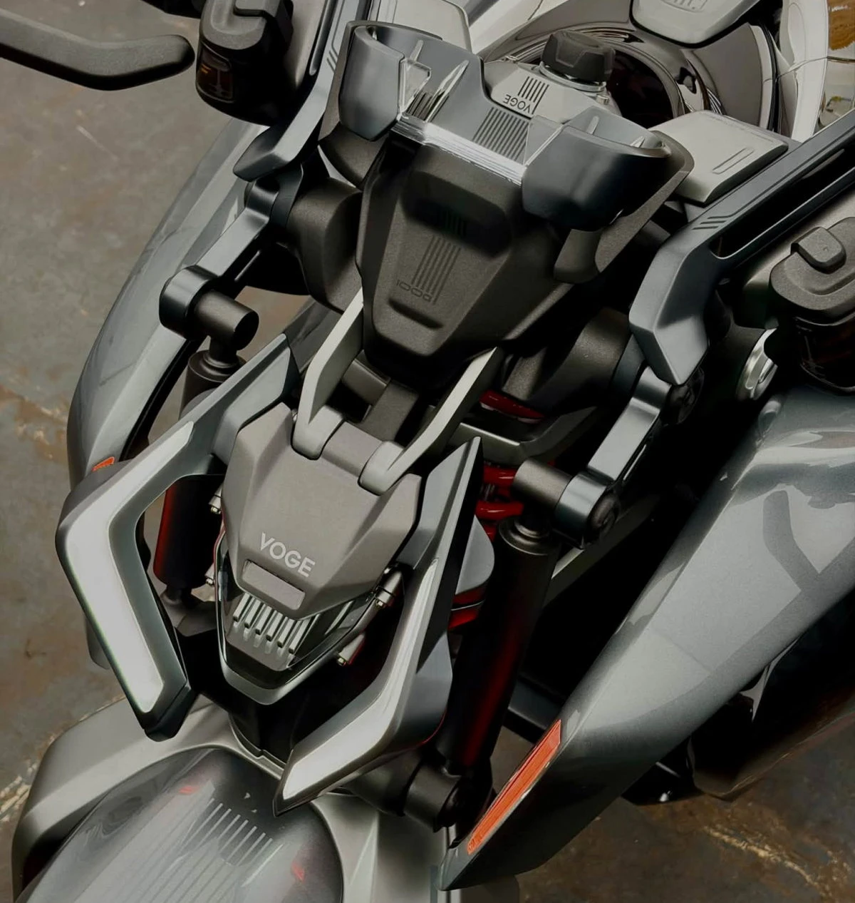 Voge CU-X Hybrid Concept 2026 - 8
