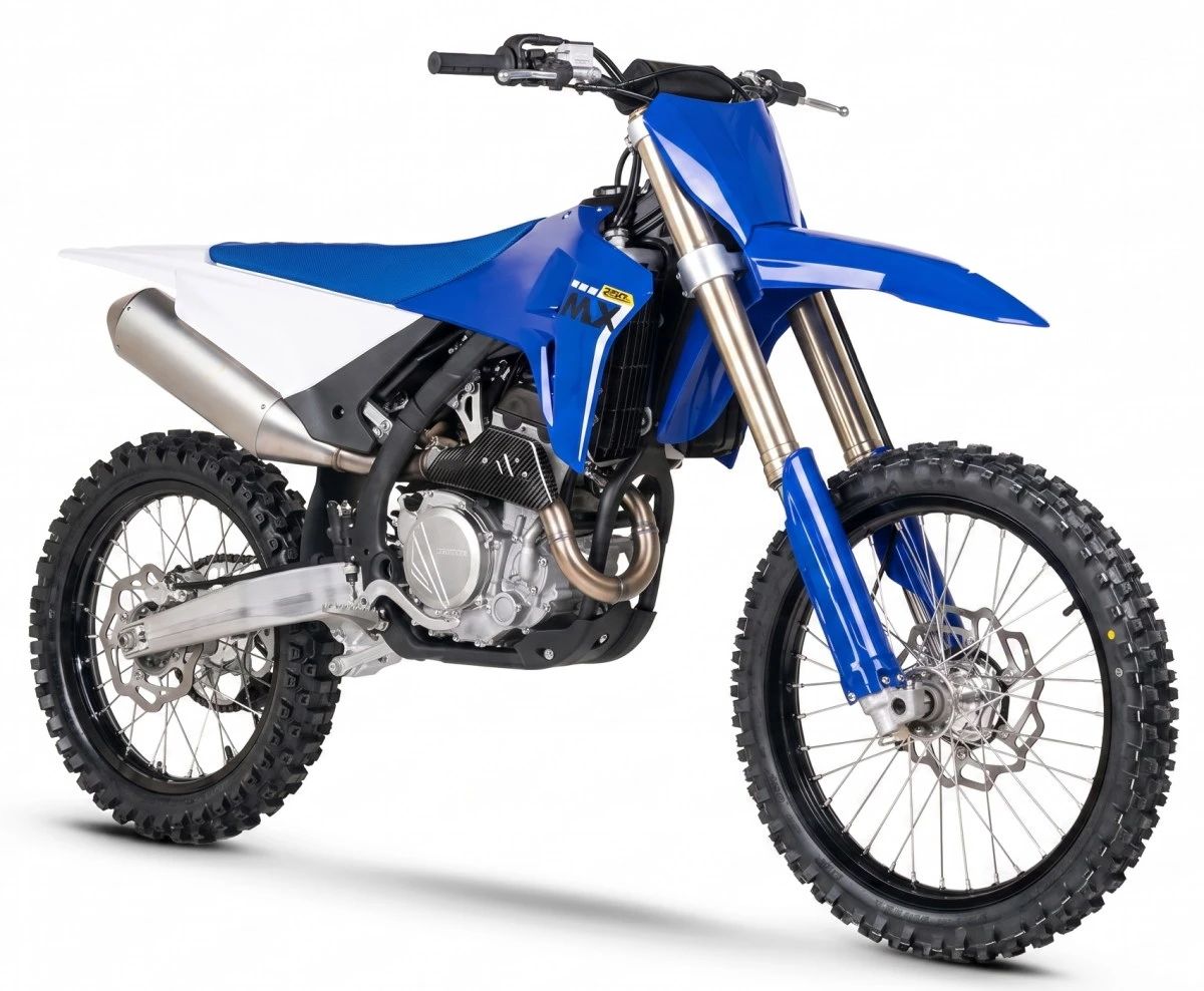 Une moto de cross ZXMOTO MX250 bleue