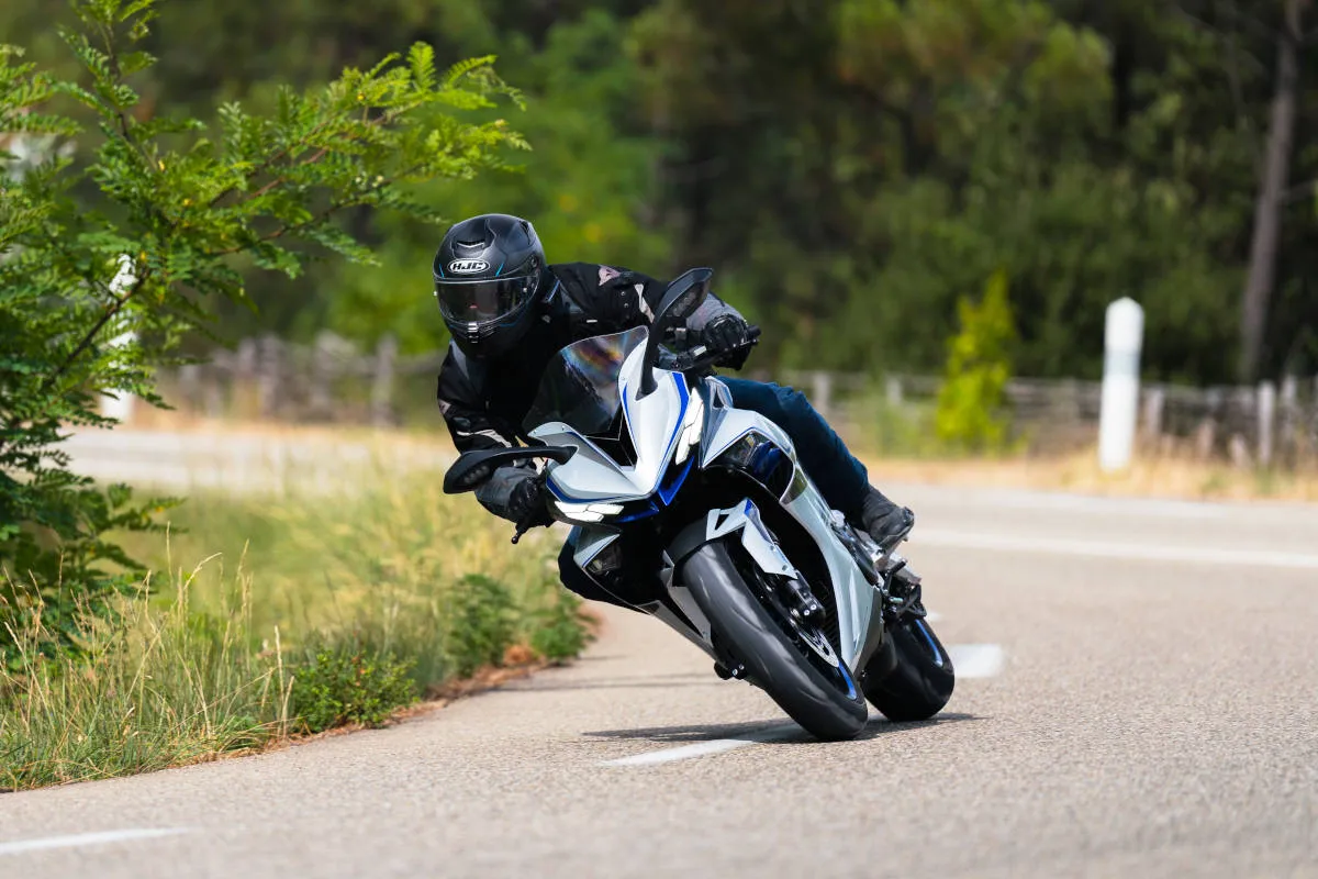 The blue 703RR on a bend