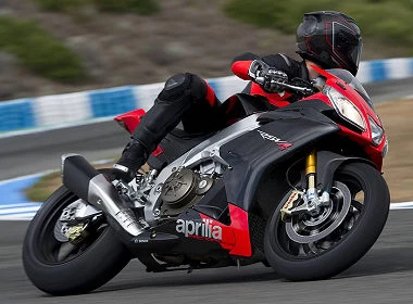 Foto del Aprilia RSV4 1000 FACTORY APRC 2011