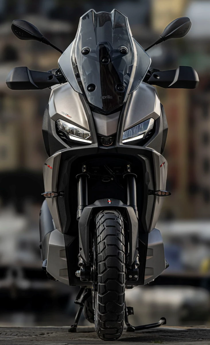 Aprilia SR GT 400 2026 - 8