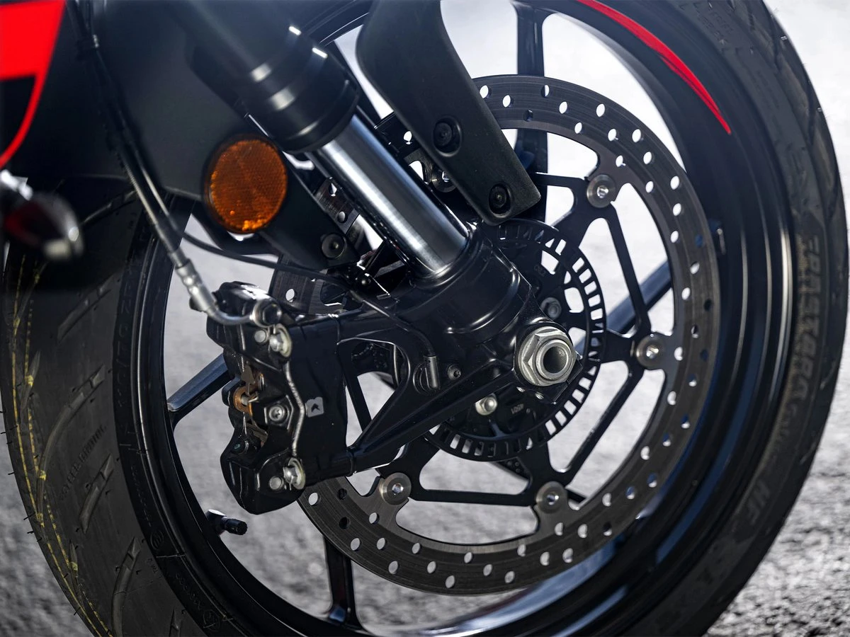 Aprilia Tuono 457 2025 - 17