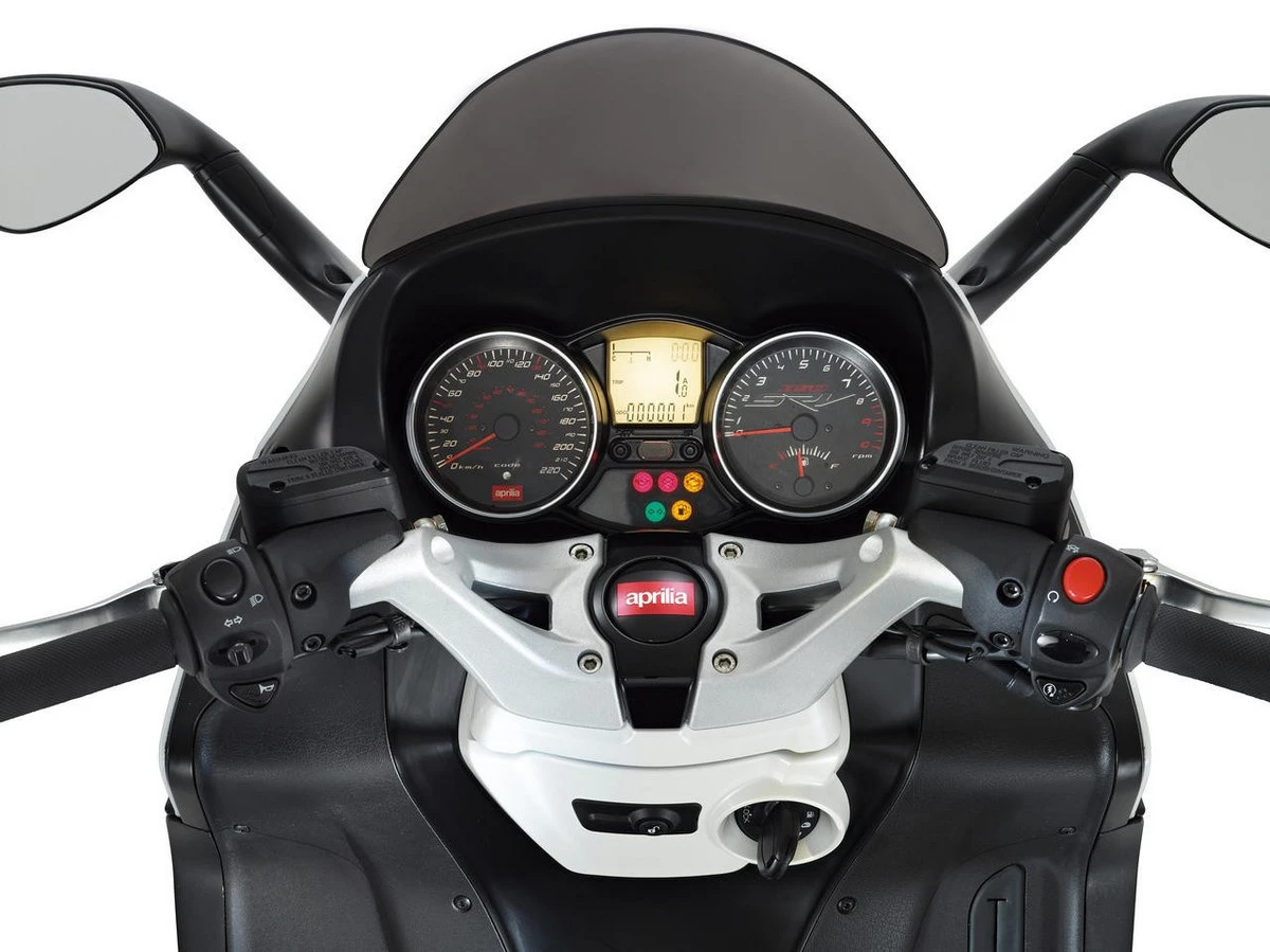 Aprilia SRV 850 2012 - 11