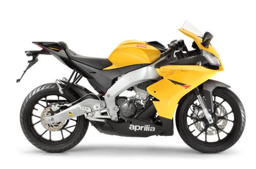 Foto de perfil del RS4 125 2015 en color indefinido.