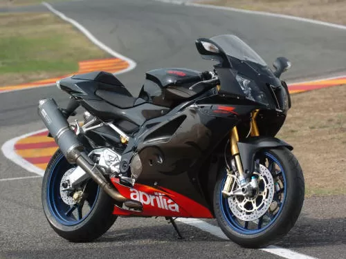 Profile photo of RSV-R 1000 Factory 2005 in color not defined.