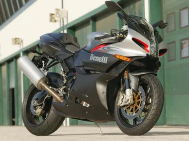 Photo de la Benelli Tornado 1130 2010