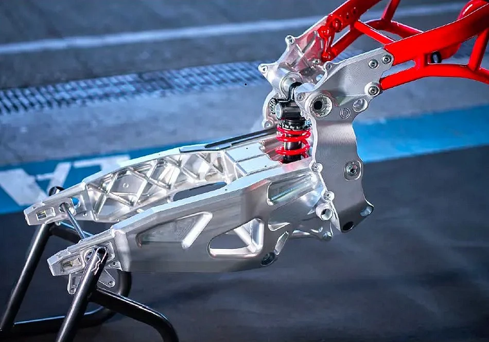 Bimota KB998 Rimini E5+ 2026 - 9