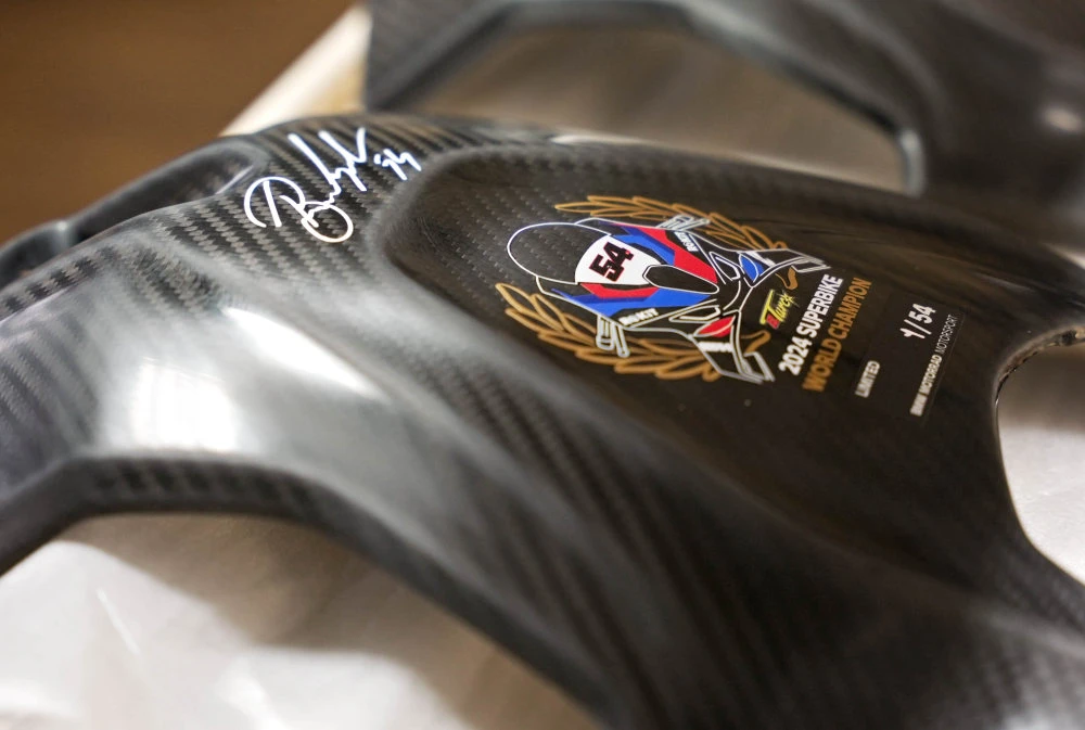 BMW M 1000 RR WSBK Champion Edition 2024 - 5