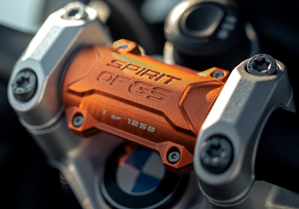 bmw-r-1250-gs-edition-spirit-of-gs-2022-fiche-moto