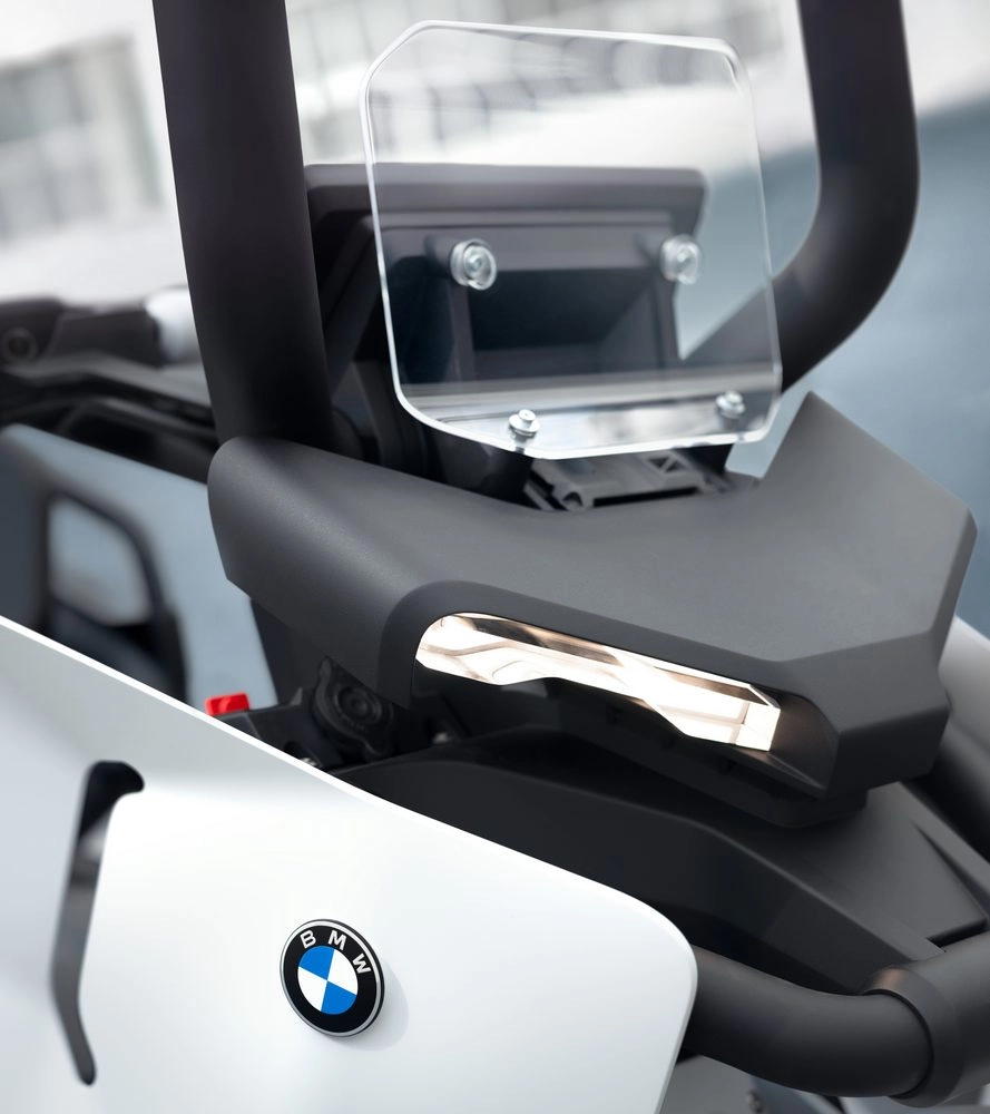 BMW Vision CE 2025 - 6