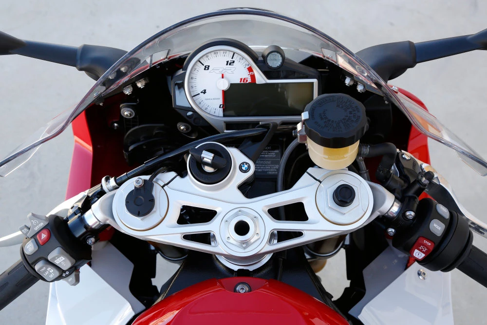 BMW S 1000 RR 2015 - 24
