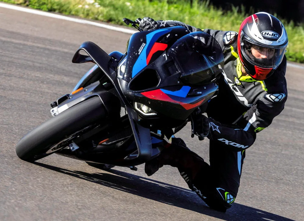 Test BMW M 1000 RR 2025 - on track