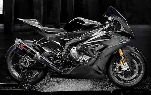Foto de perfil del HP4 Race  prototype 2017 en color indefinido.