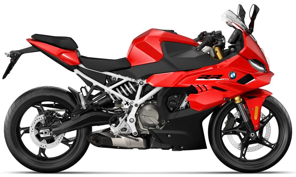 Foto de perfil del F 450 RR 2027 en color rojo.