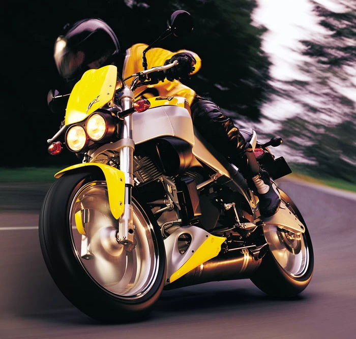 Buell XB-9S LIGHTNING 2004 - Motorcycle specifications