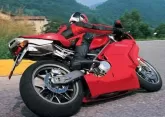 Motorcycle Ducati 999 2004