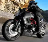 Moto Ducati DIAVEL CARBON 1200 2014