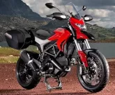 Moto Ducati 821 Hyperstrada 2013