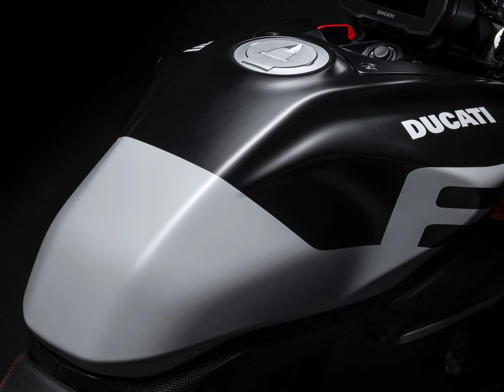 Ducati Diavel V4 RS 2026 - 20