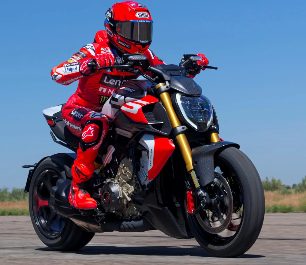 Ducati Diavel V4 RS 2026 - 15