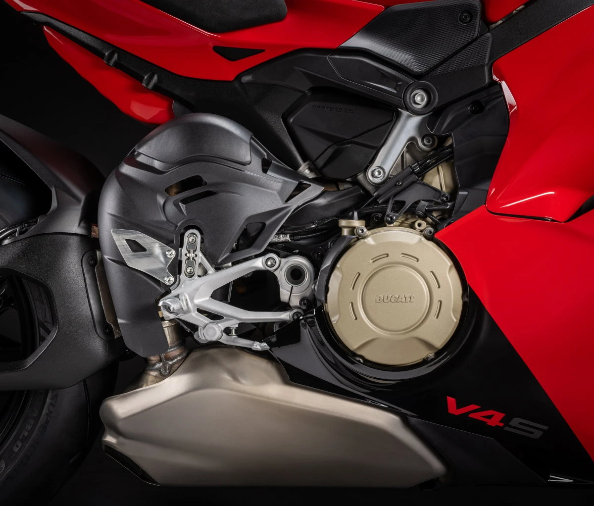 Ducati 1100 Panigale V4 S 2027 - 12